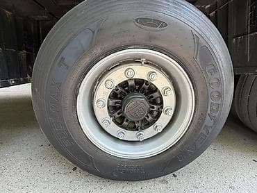 кабина на зил: Тягач, Volvo, 2014 г., Тентованный — 6