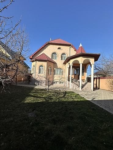 🏡 Продаётся дом в районе Резиденция 📍 Ориентир: обкомский дом