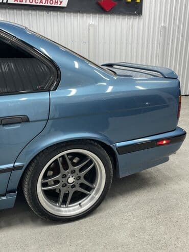 срочно продам авто в связи с переездом: BMW 5 series: 1994 г., 3.2 л, Механика, Бензиновая, Седан — 6
