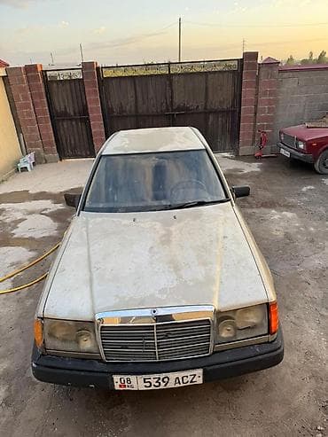 motor fit 2004: Mercedes-Benz E-Class: 1988 г., 2.3 л, Механика, Бензин, Седан — 2