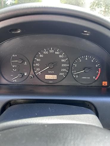 Продажа авто: Mazda 626: 2000 г., 2 л, Механика, Бензин, Универсал — 10