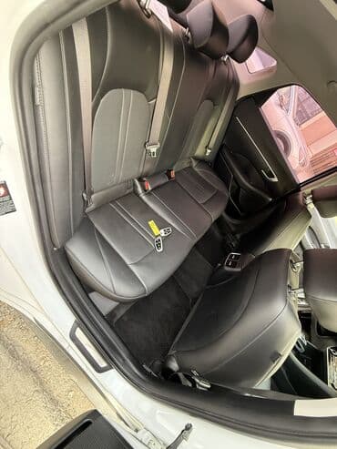 byd yuan up цена в бишкеке: Hyundai Sonata: 2019 г., Автомат, Газ, Седан — 3