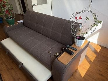 table study: Прямой диван — 1