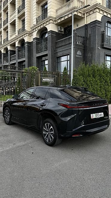 low ll: Lexus RZ: 2023 г., Автомат, Электромобиль, Кроссовер — 5