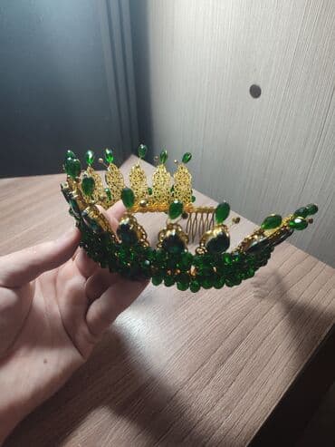 другие аксессуары: Продается диадема. За дополнительной информацией пишите в личку — 3