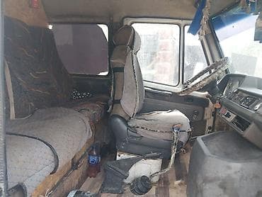 daf cf: Mercedes-Benz 190: 1990 г. — 2