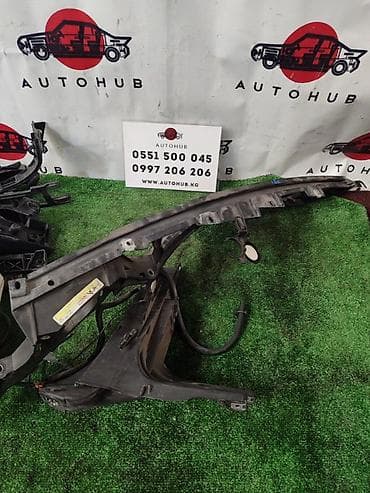 bmv e32: Подкрылок Передний правый BMW, 2008 г., Оригинал — 1