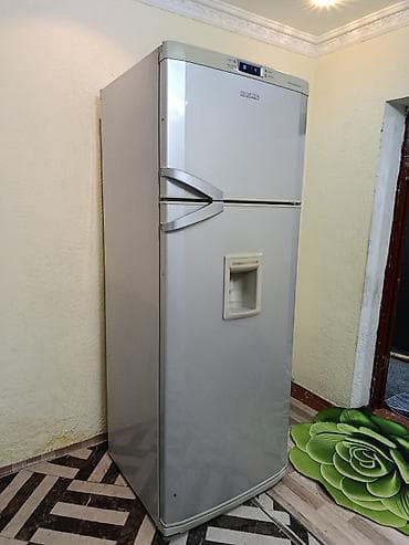 беко: Холодильник Beko, Б/у, Двухкамерный, No frost, 70 * 195 * 65 — 2