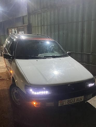 v klass: Volkswagen Passat: 1995 г., 2 л, Ручные, Газ, Универсал — 6