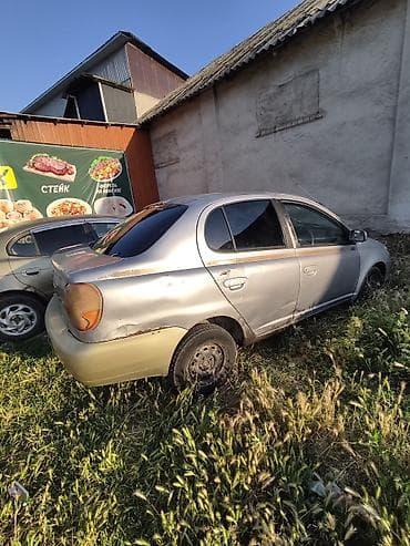 gac ayon s: Toyota Platz: 2000 г., 0.1 л, Автомат, Бензин, Седан — 7