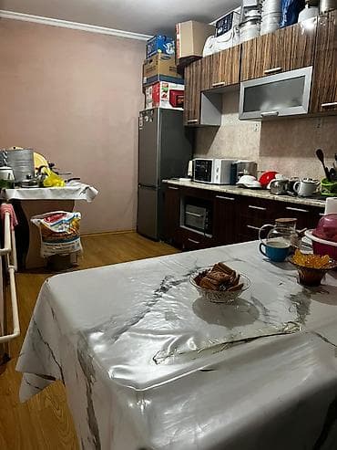 иссык куль балыкчы: Продаётся частный дом с большим крытым двором-навесом. Продоется дом — 5