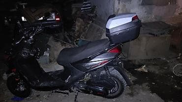 детский мопед на бензине: Макси-скутер 150 куб. см, Бензин, Б/у — 1