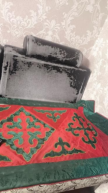 инвалидная коляска даром: Отдам даром старый диван, самовывоз — 4