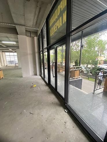 red centr: Аренда офисов, 250 м², В торговом центре, 1 линия, С отдельным входом, С отдельным сан узлом — 4
