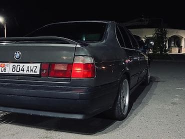 bew e34: BMW 5 series: 1992 г., Седан — 10
