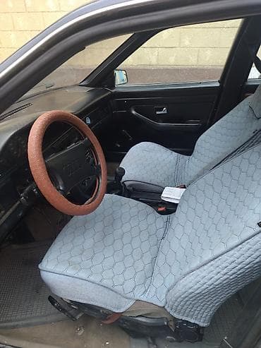 туманик на одиссей: Audi 100: 1988 г., 1.8 л, Ручные, Бензин, Седан — 8