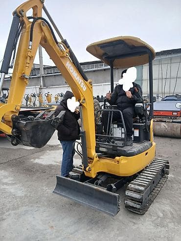 Унаа: Экскаватор, Komatsu, Гусеницалуу — 1