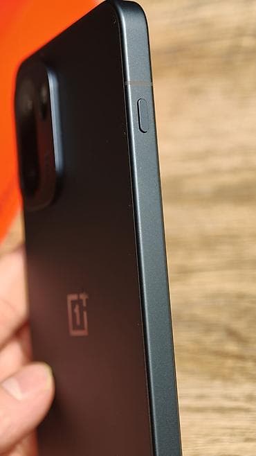 ретми 9 а: OnePlus 15, Новый, 512 ГБ, цвет - Черный, 2 SIM — 9