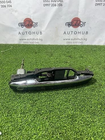 Автозапчасти: Ручка двери для Mercedes-Benz C-Class W202, мотор M111 E23, год 1998 — 1