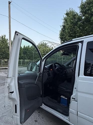 капот sprinter: Mercedes-Benz Vito: 2004 г., Автомат, Дизель, Минивэн — 8