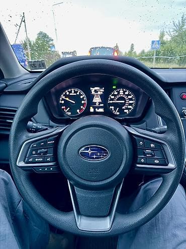 ниже: Subaru Legacy: 2023 г., 2.5 л, Автомат, Бензин, Седан — 9