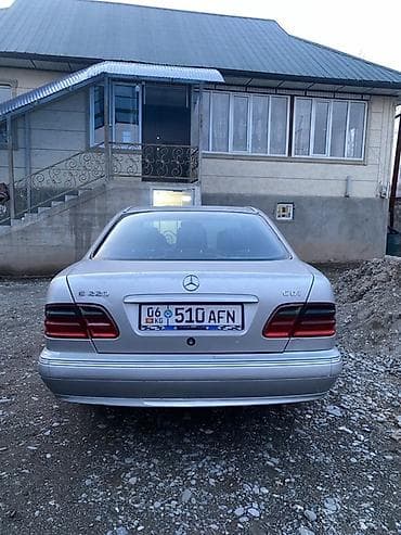 калпачки на мерс: Mercedes-Benz E-Class: 2001 г., Ручные, Дизель, Седан — 3