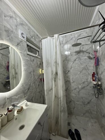 Полдома, 66 м², 5 комнат, Собственник, Косметический ремонт at lalafo.kg Полдома, 66 м², 5 комнат, Собственник, Косметический ремонт