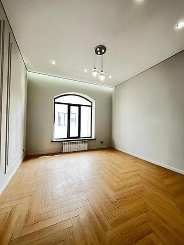 osh city: 🏠Срочно продается двухэтажный жилой дом. 🔝 Локация - Алтын Ордо ж/м — 4