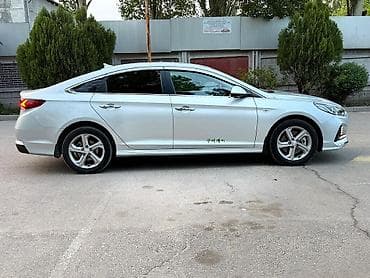 Продажа авто: Hyundai Sonata: 2021 г., 2 л, Автомат, Газ, Седан — 4