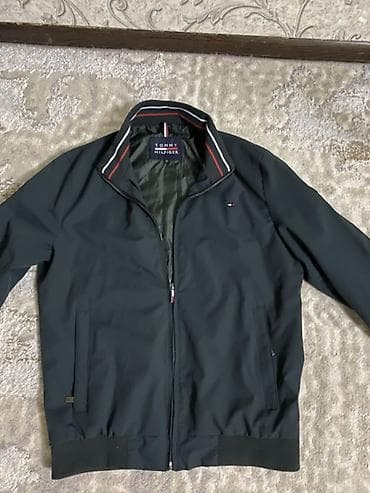 nike tech flece: Мужская куртка, M, Tommy Hilfiger, Б/у, цвет - Черный, Самовывоз — 1