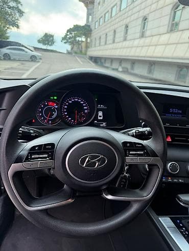 geely galaxy e5: Hyundai Avante: 2021 г., Автомат, Седан — 1