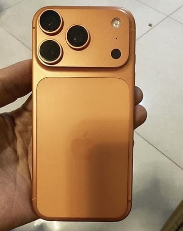 айфоны за 30к: IPhone 17 Pro, 256 ГБ — 1