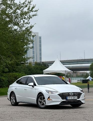 парктронник: Hyundai Sonata: 2022 г., Автомат, Седан — 1