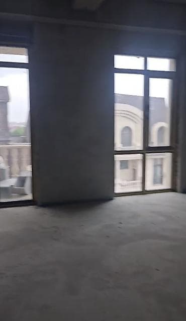 mega hous: 4 комнаты, 175 м² — 4