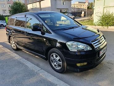 Toyota Ipsum: 2003 г., 2.4 л, Автомат, Бензин, Минивэн