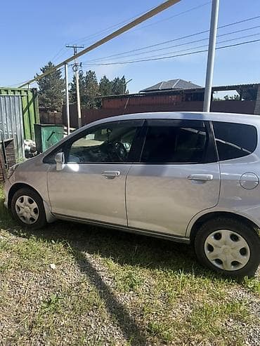на фит 2: Honda Fit: 2003 г., 1.3 л, Автомат, Бензин, Хэтчбэк — 6