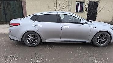 ki k5: Kia K5: 2018 г., Седан — 6