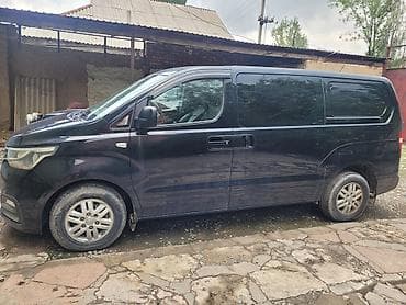 Hyundai H-1: 2018 г., 2.5 л, Автомат, Дизель, Вэн/Минивэн — 4