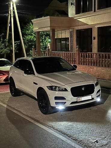 Jaguar: Jaguar F-Pace: 2017 г., 2 л, Автомат, Дизель, Кроссовер — 1