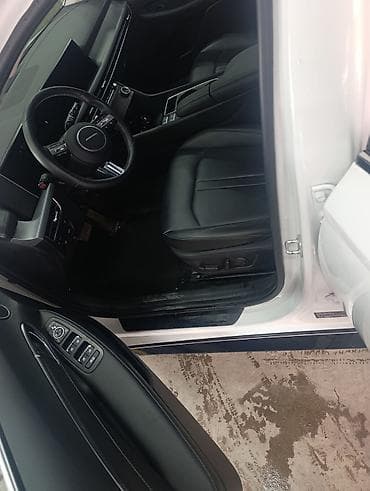 Транспорт: Hyundai Sonata: 2024 г., 2 л, Автомат, Газ, Седан — 5