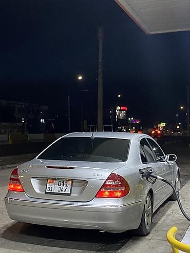 w211 5: Mercedes-Benz E-Class: 2002 г., 2.7 л, Автомат, Дизель, Седан — 3