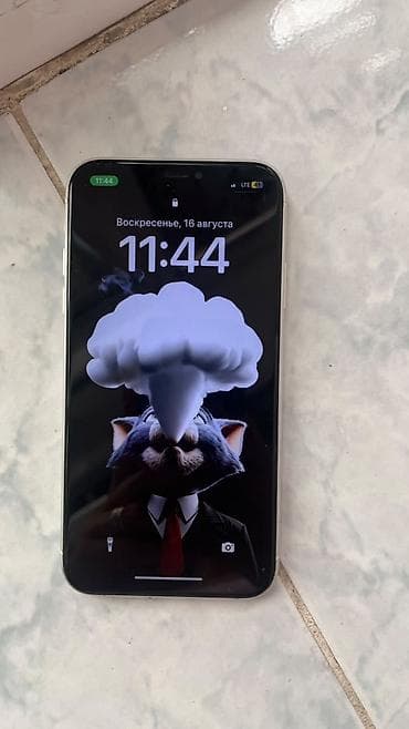 iphone r: IPhone Xr, Б/у, 64 ГБ, Белый — 1