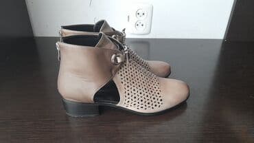 женские брендовые туфли недорого: Обувь 39-40-го размера на узкую ногу. Сзади замочек. Очень — 2