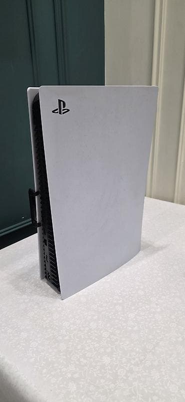 PS5 (Sony PlayStation 5): Игровой комплект PlayStation: - Консоль PlayStation 5 (версия с — 5