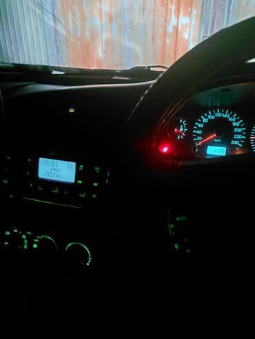 клим: Toyota Vista: 2002 г., 2 л, Автомат, Бензин, Седан — 8