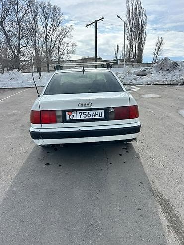 тюп авто: Audi 100: 1992 г., 2.3 л, Ручные, Бензин, Седан — 4