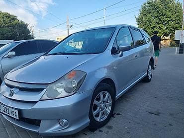 Honda Stream: 2003 г., Вариатор, Бензин, Универсал at lalafo.kg Honda Stream: 2003 г., Вариатор, Бензин, Универсал