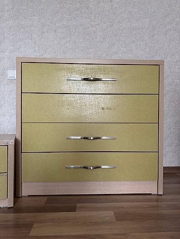 Тумба для вещей и одежды, Без зеркала, ЛДСП, Самовывоз, цвет - Зеленый at lalafo.kg Тумба для вещей и одежды, Без зеркала, ЛДСП, Самовывоз, цвет - Зеленый