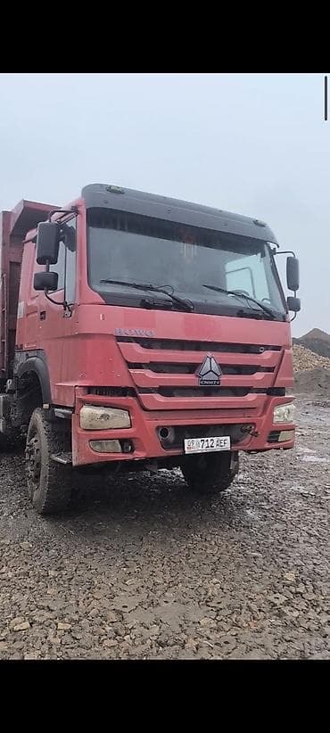 купить тягач с прицепом бу: Продается Howo 2020 года. мотор коробка в отличном состояние, коробка — 6