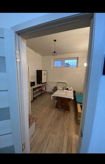 продажа дома в токмоке: Срочно! Продаю! Коммерческое помещение 200м2. Район Ахунбаева Бакаева — 5